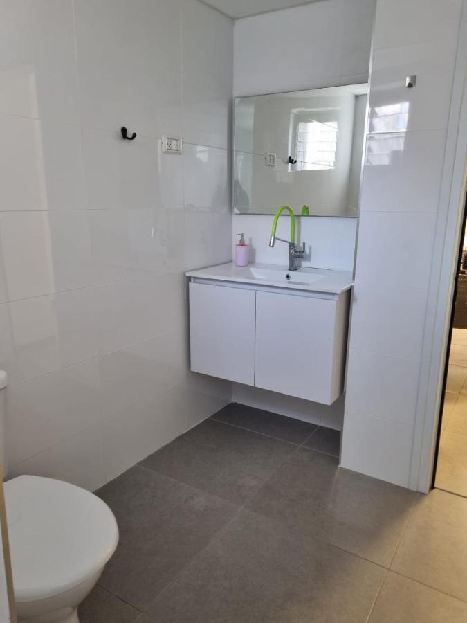 Luxury 2-Room Suite In The Center Of Downtown Haifa Exterior photo